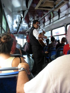 El guitarrero del camión (muchas lo tienen)